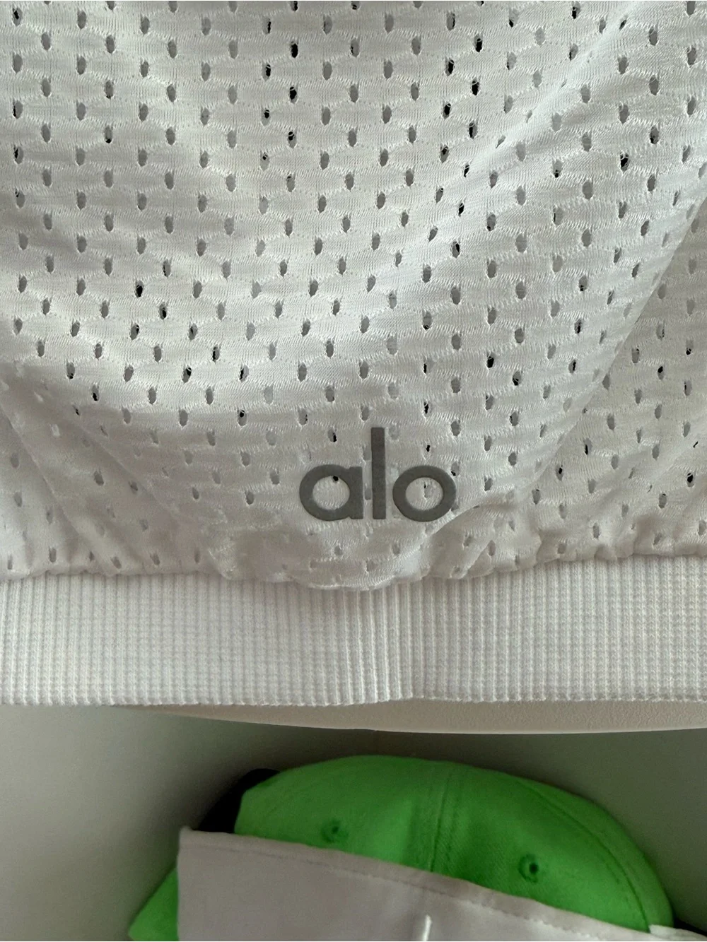 ALO All Star Bra Tank White Mesh Hot Summer Top! Medium Excellent Condition!